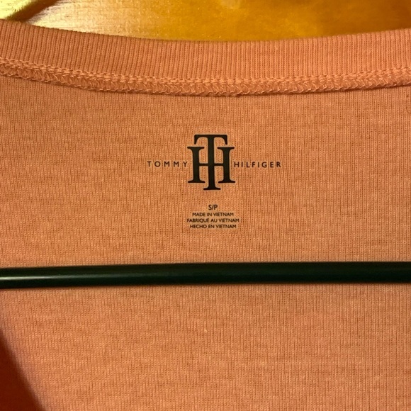 pink tommy hilfiger vneck - Picture 3 of 5